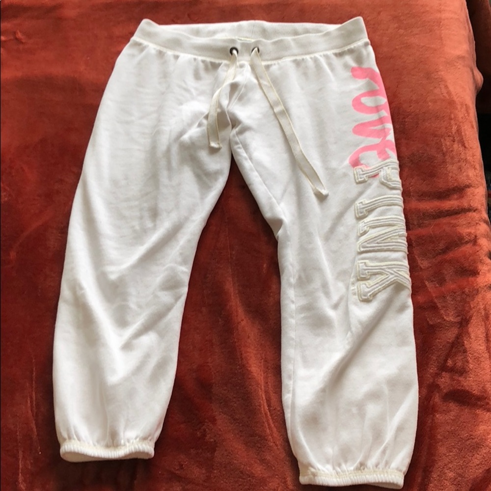White 3/4 length Victoria’a Secret Pink sweatpants